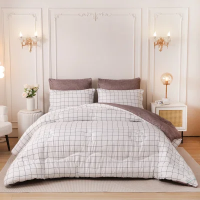 Donetella Printed Duvet Set, Queen Size Fits 180x200 cm - 4-Pcs Bed Set, Brushed Microfiber Fabric - 1 Duvet Cover, 1 Fitted Sheet, 1 Pillow Shams, 1 Pillowcases (Filler Not Included)